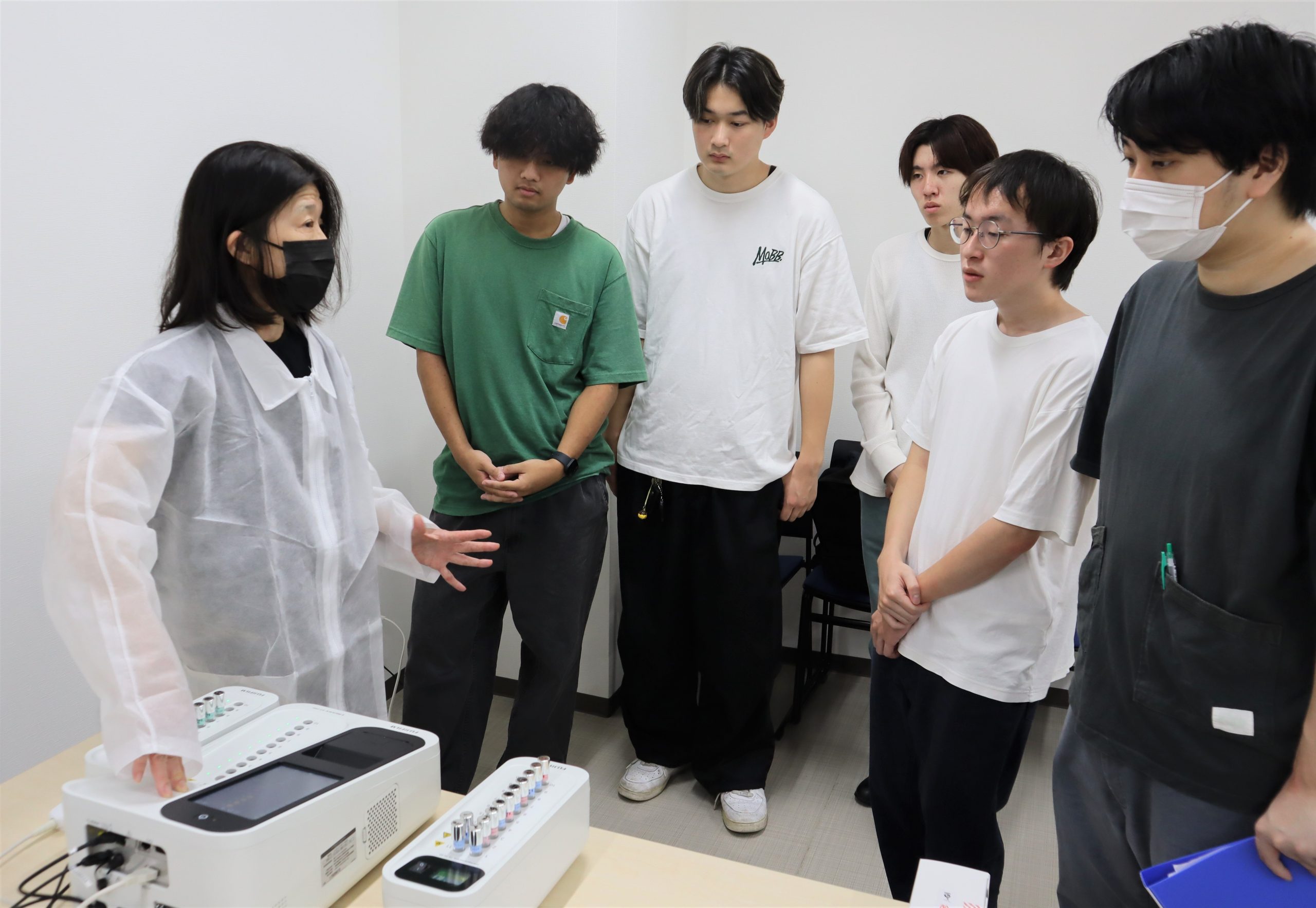 【授業レポート】専門ゼミ～学内で検査実習～