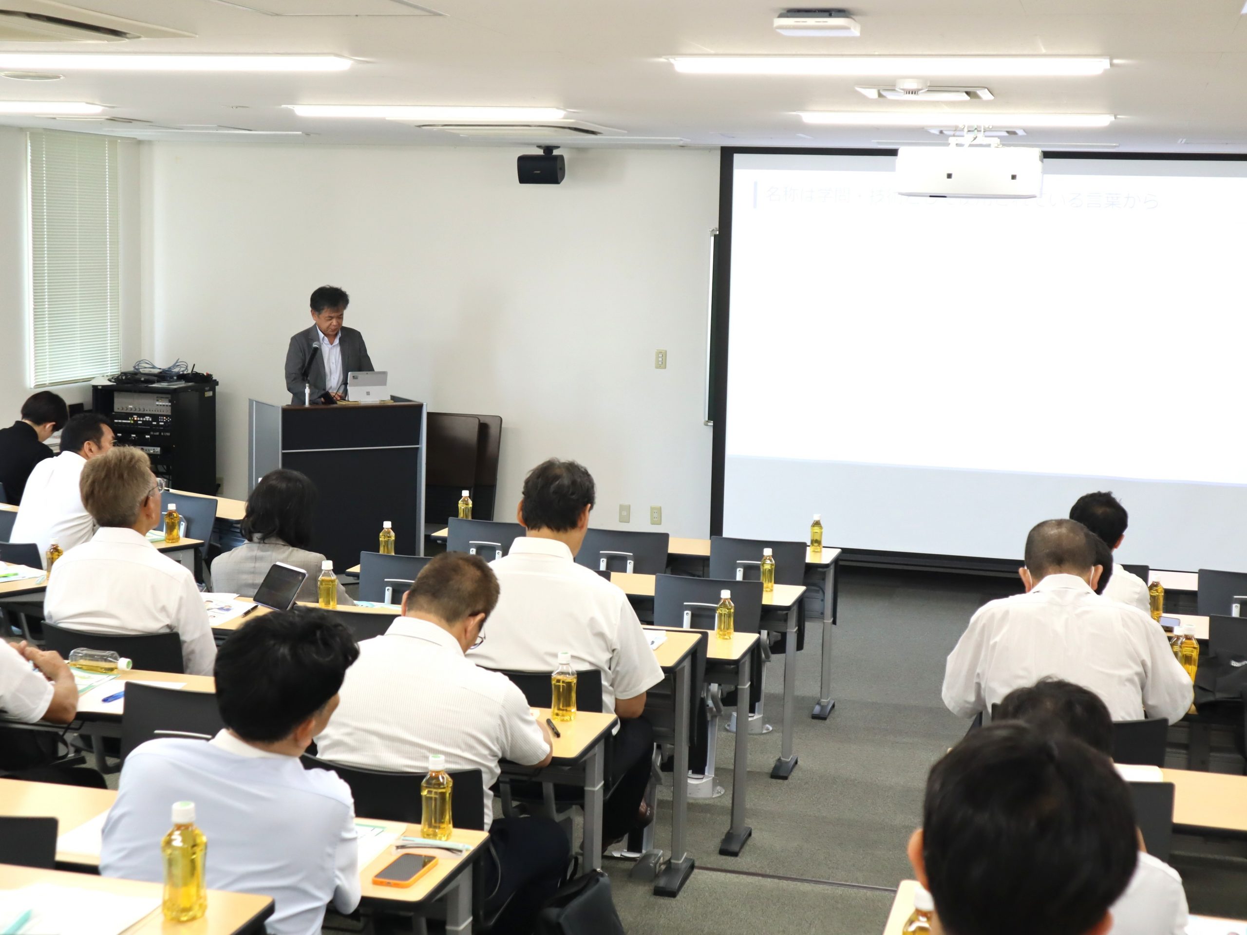 高校の先生方へ｜学校・入試説明会を開催します【6月3日・6月30日】
