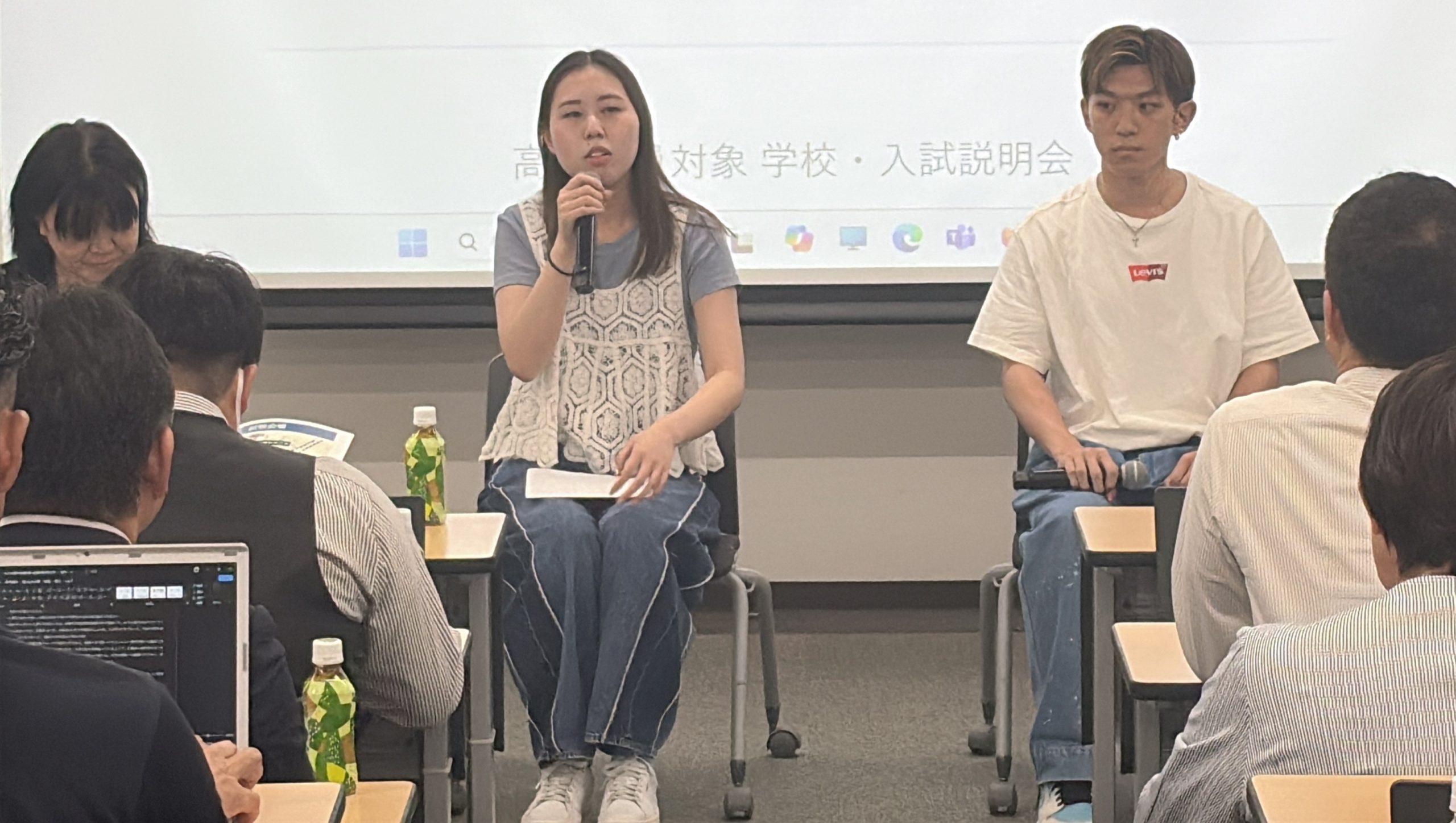 臨床工学科の座談会写真